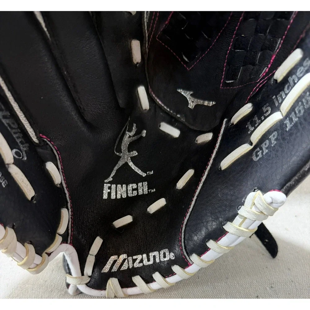 Mizuno Jennie Finch Prospect 11.5 Fastpitch Softball Glove GPP1155F3 Black White